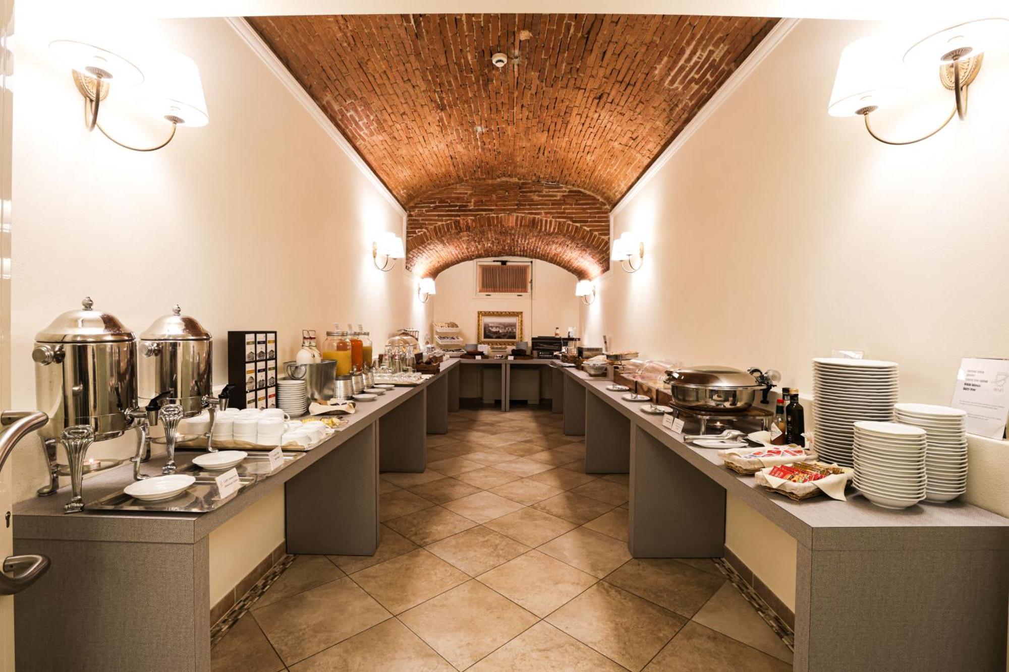 Hotel Embassy Firenze Esterno foto